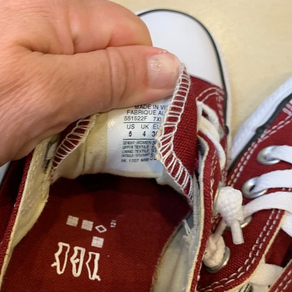 Converse - Picture 6 of 6